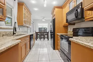 6448 Custer St, Hollywood, FL 33024 - Photo 5