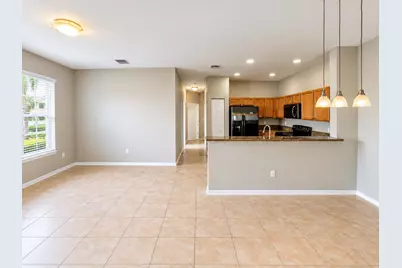 9064 Plymouth Place #9064, Tamarac, FL 33321 - Photo 5