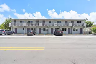 720 NE 7th St, Hallandale Beach, FL 33009 - Photo 5