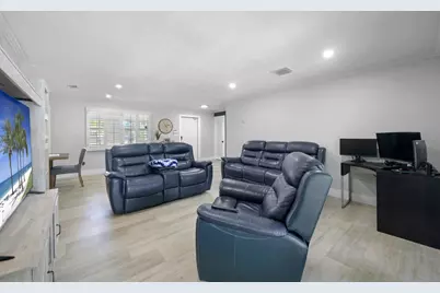 6850 NW 7th Street, Plantation, FL 33317 - Photo 7