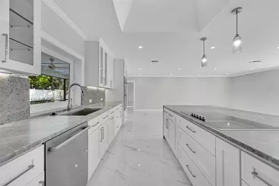1190 Dolphin Road, Singer Island, FL 33404 - Photo 15