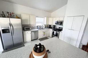 109 Derby Ln, Royal Palm Beach, FL 33411 - Photo 3
