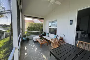 109 Derby Ln, Royal Palm Beach, FL 33411 - Photo 11