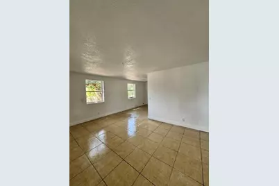 554 W 1st Street, Riviera Beach, FL 33404 - Photo 3