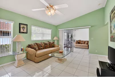 8159 Summerbreeze Lane, Boca Raton, FL 33496 - Photo 11