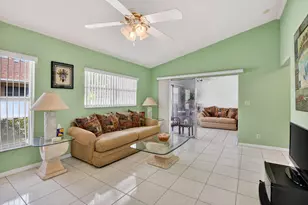 8159 Summerbreeze Ln, Boca Raton, FL 33496 - Photo 11