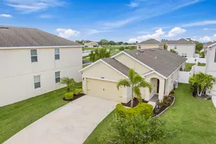 10057 SW Newberry Ave, Port Saint Lucie, FL 34987 - Photo 15
