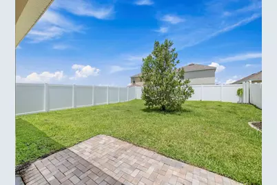 10057 SW Newberry Avenue, Port Saint Lucie, FL 34987 - Photo 13
