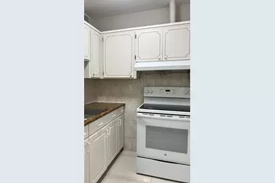 3550 NW 8th Avenue #404, Pompano Beach, FL 33064 - Photo 11