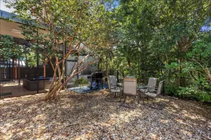 2250 SE Country Club Ln, Stuart, FL 34996 - Photo 33