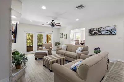 2250 SE Country Club Lane, Stuart, FL 34996 - Photo 3