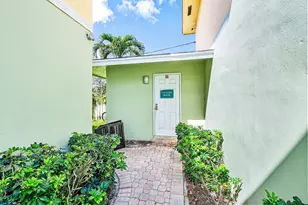 248 NE 12th St, Delray Beach, FL 33444 - Photo 9