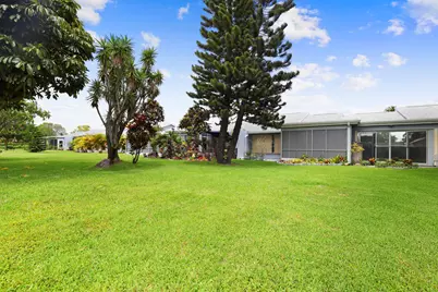 4235 Lucerne Villas Lane, Greenacres, FL 33467 - Photo 27