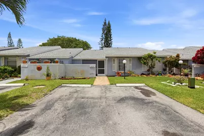 4325 Lucerne Villas Lane, Greenacres, FL 33467 - Photo 53