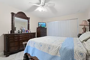 4235 Lucerne Villas Ln, Greenacres, FL 33467 - Photo 19