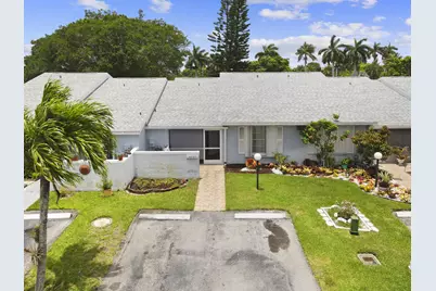 4325 Lucerne Villas Lane, Greenacres, FL 33467 - Photo 29