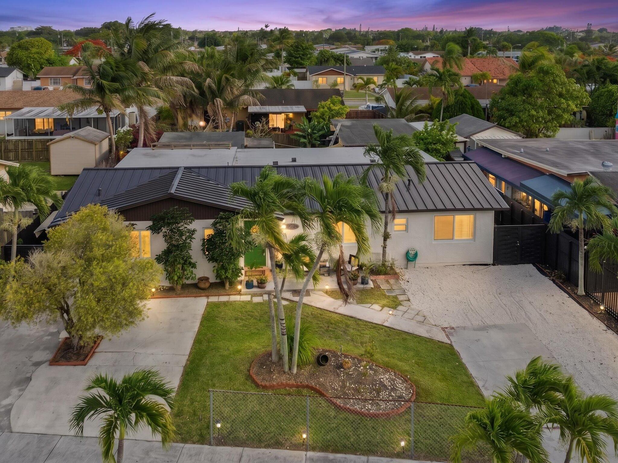 12322 SW 186th St - 12322 SW 186th St, Miami, FL 33177 Luxury Property | Jose Angel Pina