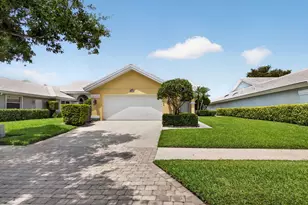 1445 Bear Island Dr, West Palm Beach, FL 33409 - Photo 7