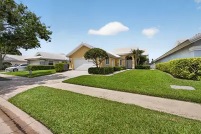 1445 Bear Island Drive, West Palm Beach, FL 33409 - Photo 9