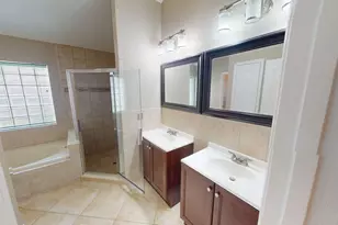 562 SW St Martins Cove, Port Saint Lucie, FL 34986 - Photo 23