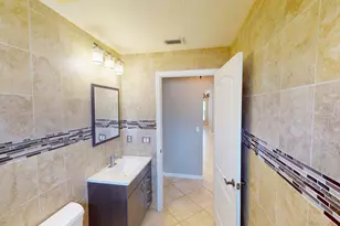 562 SW St Martins Cove, Port Saint Lucie, FL 34986 - Photo 35