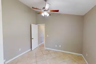 562 SW St Martins Cove, Port Saint Lucie, FL 34986 - Photo 41