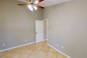 562 SW St Martins Cove, Port Saint Lucie, FL 34986 - Photo 39