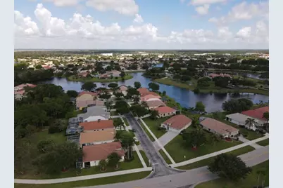562 SW Saint Martins Cove, Port Saint Lucie, FL 34986 - Photo 91