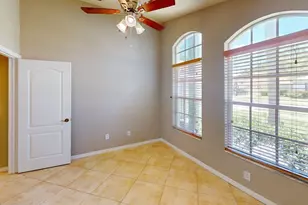 562 SW St Martins Cove, Port Saint Lucie, FL 34986 - Photo 35