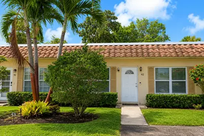 92 Lariat Circle, Boca Raton, FL 33487 - Photo 1