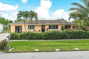 1476 N Mangonia Dr, West Palm Beach, FL 33401 - Photo 5
