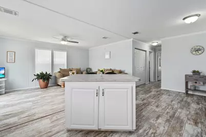 8011 SE Skylark Avenue, Hobe Sound, FL 33455 - Photo 15