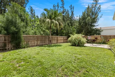 8011 SE Skylark Avenue, Hobe Sound, FL 33455 - Photo 25