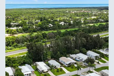 8011 SE Skylark Avenue, Hobe Sound, FL 33455 - Photo 31