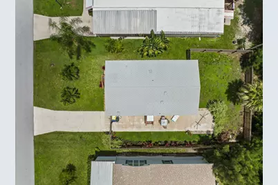 8011 SE Skylark Avenue, Hobe Sound, FL 33455 - Photo 29