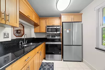 9400 Lime Bay Boulevard #109, Tamarac, FL 33321 - Photo 3