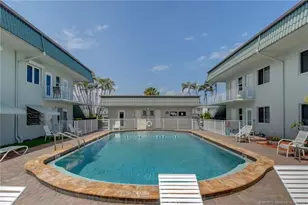 121 Wettaw Ln, North Palm Beach, FL 33408 - Photo 21