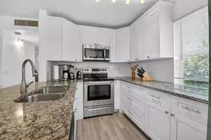 14 Flanders, Delray Beach, FL 33484 - Photo 11