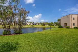 2069 NE Collins Cir, Jensen Beach, FL 34957 - Photo 23