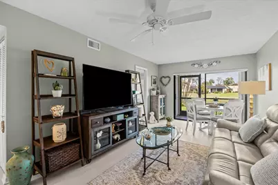 2069 NE Collins Circle #7-50, Jensen Beach, FL 34957 - Photo 9
