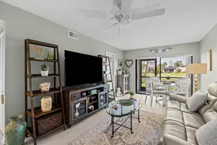 2069 NE Collins Cir, Jensen Beach, FL 34957 - Photo 9