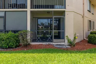 2069 NE Collins Cir, Jensen Beach, FL 34957 - Photo 21