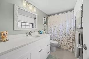2069 NE Collins Cir, Jensen Beach, FL 34957 - Photo 11