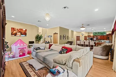 5304 NW 66th Avenue, Lauderhill, FL 33319 - Photo 9