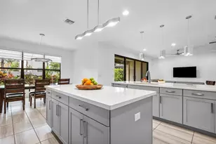 8068 Lemon Serpentine Ln, Delray Beach, FL 33446 - Photo 13