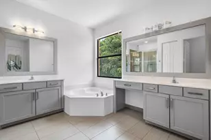 8068 Lemon Serpentine Ln, Delray Beach, FL 33446 - Photo 25