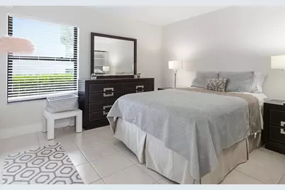 5800 Camino Del Sol #Apt 106, Boca Raton, FL 33433 - Photo 23