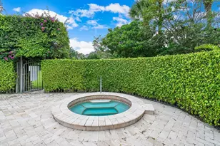 13334 Polo Club Rd, Wellington, FL 33414 - Photo 9