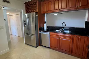 130 Lake Nancy Dr, West Palm Beach, FL 33411 - Photo 9