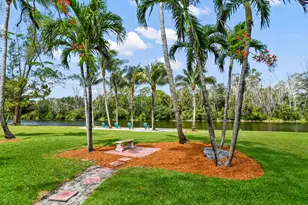 5637 Lago Del Sol Dr, Wellington, FL 33449 - Photo 27